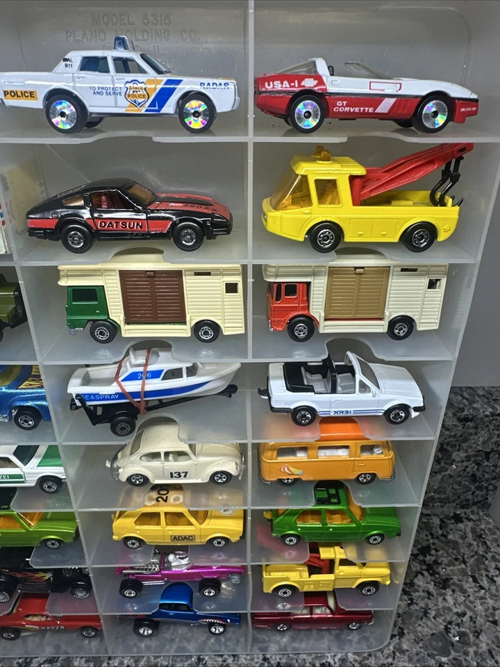 Matchbox Superfast & Regular Wheel & Hot Wheels Lot Of 23 Cars & Trucks - Image 3 of 4