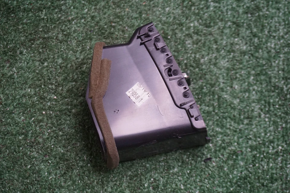 Toyota Sienna 2011 2012 2013 2014 tablero central ventilación aire acondicionado OEM 5566008030 Foto 2 de 4