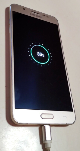 Samsung Galaxy J7 (2016) - 16 GB - Rose Gold (Unlocked) - Used - Great Condition - Afbeelding 3 van 24