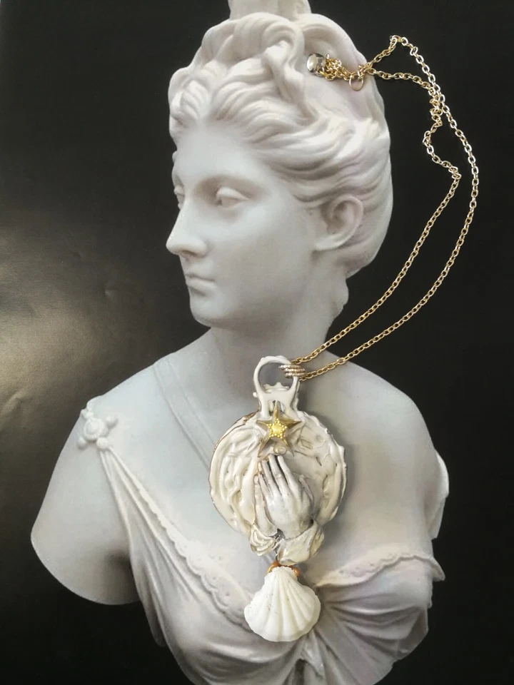 magischer Talisman Schmuck Anhänger Amulett Anhänger Sonne Mond Gebetshände - Bild 4 von 4