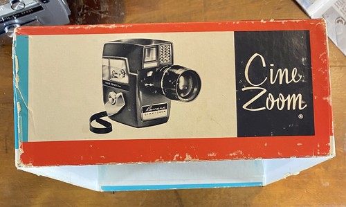 Revere Cine-Zoom Electric Eye-Matic Auto 8 MM Movie Camera Model C142 orig. box - Picture 11 of 13
