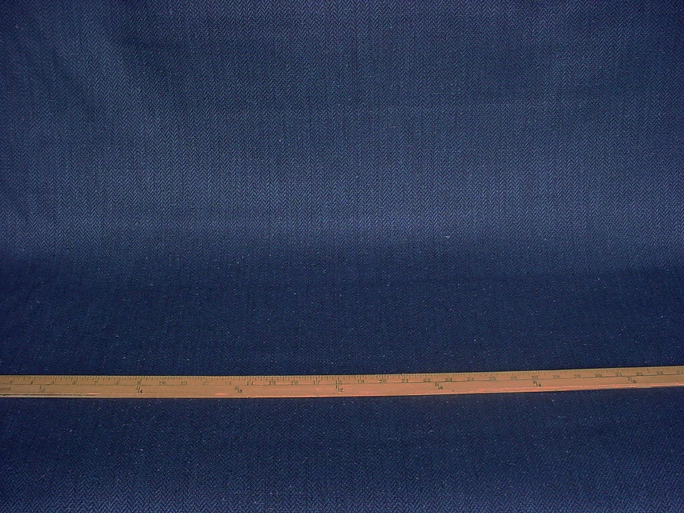 2-1/8 Clarence House 34735 Poggio Navy Silk Wool Linen Drapery Upholstery Fabric - Image 4 of 4