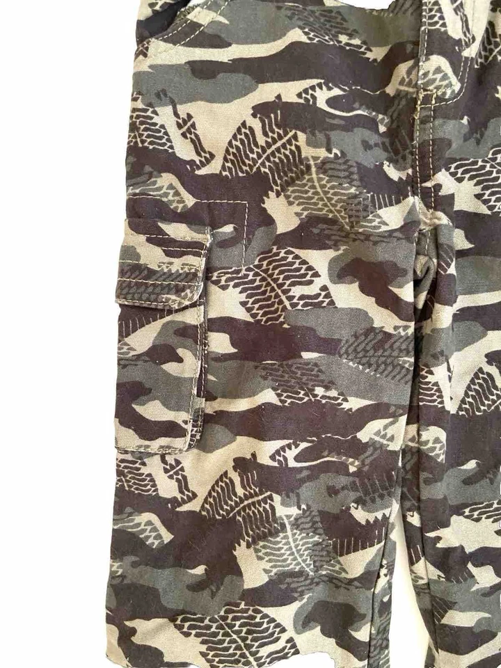 Pantalones cargo Sonoma para niños nuevos sin etiquetas camuflados talla 4 estilo de vida cintura ajustable 100 % algodón Foto 4 de 4