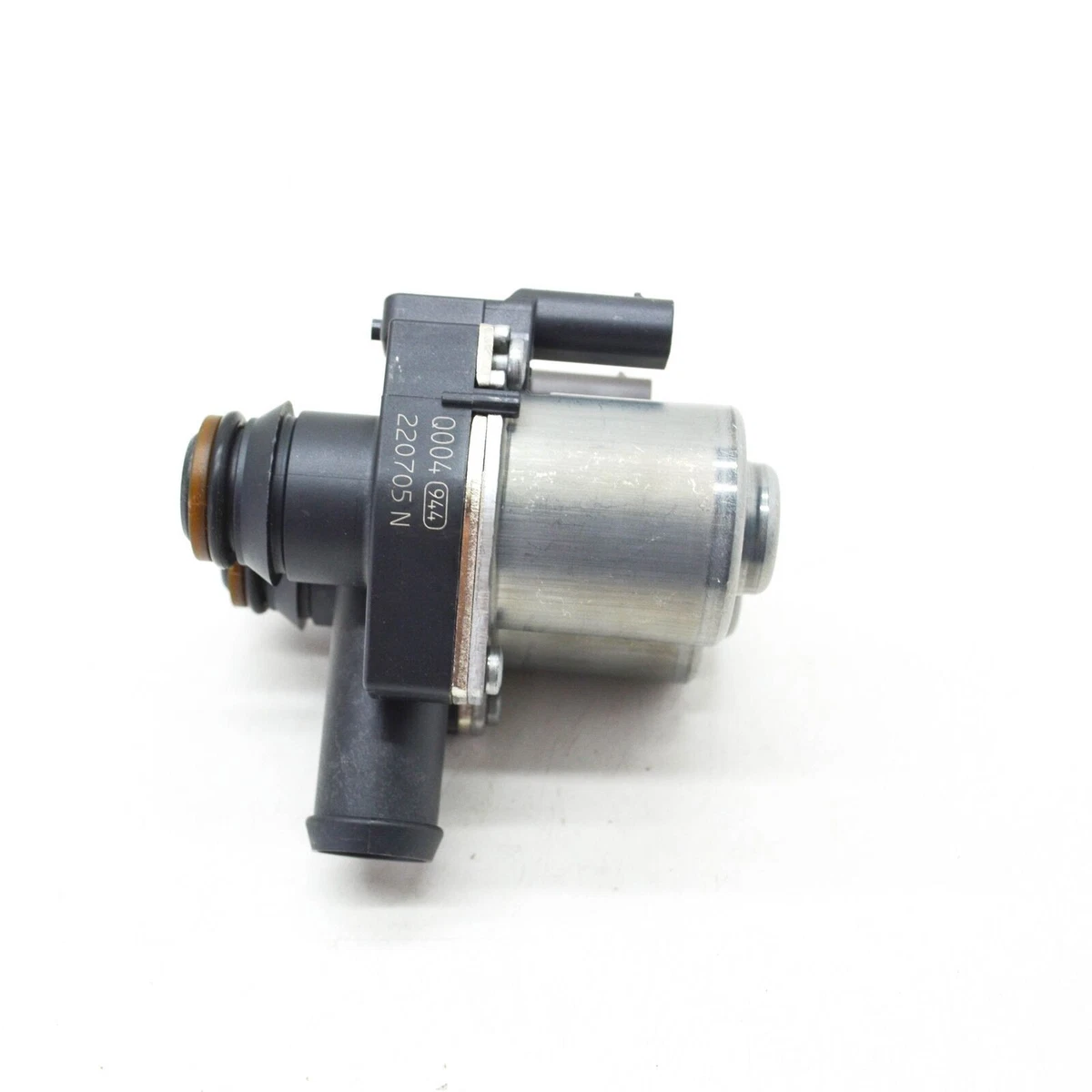 NEW MERCEDES-BENZ S W222 COOLANT HEATER CONTROL VALVE A0009820617 