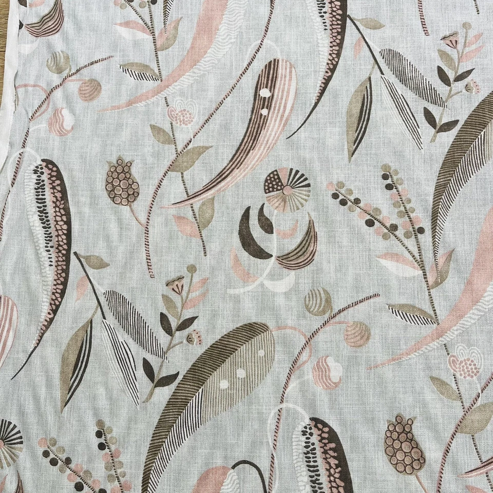NINA CAMPBELL FABRIC 'COLBERT' 6 METRES (600c) French Grey Linen/Viscose Mix - Image 2 of 4
