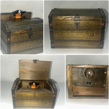 Carillon Vintage Pirata con Porta Pipa/Sigaretta - Un Tesoro da Collezione