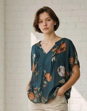 Fun2Fun Women's Green Floral Blouse Size XL Short Sleeve Pullover Flowy Casual