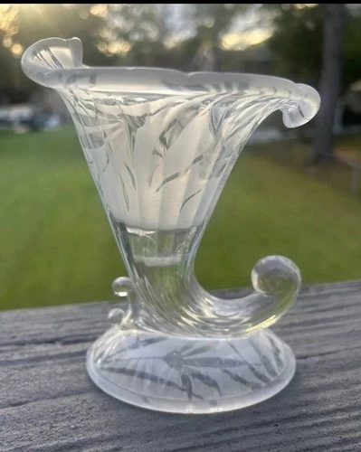 Unique Fenton Frosted And Decorative Glass cornucopia Vase