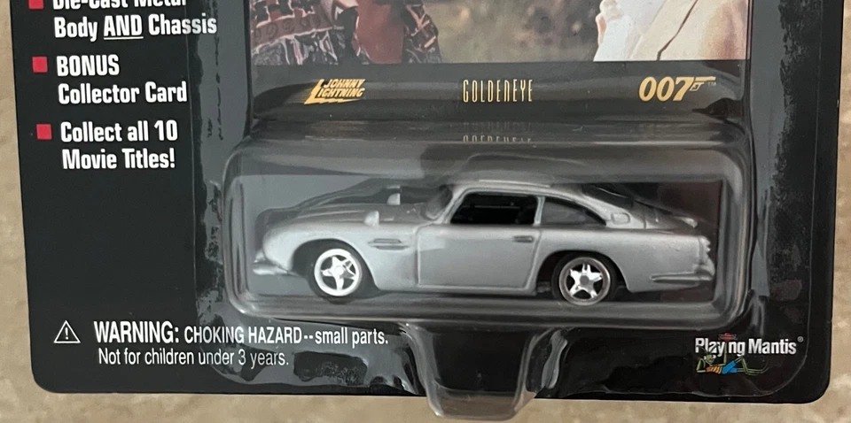 Johnny Lightning James Bond 007 GoldenEye Aston Martin 1:64 Die-Cast - Image 2 of 4