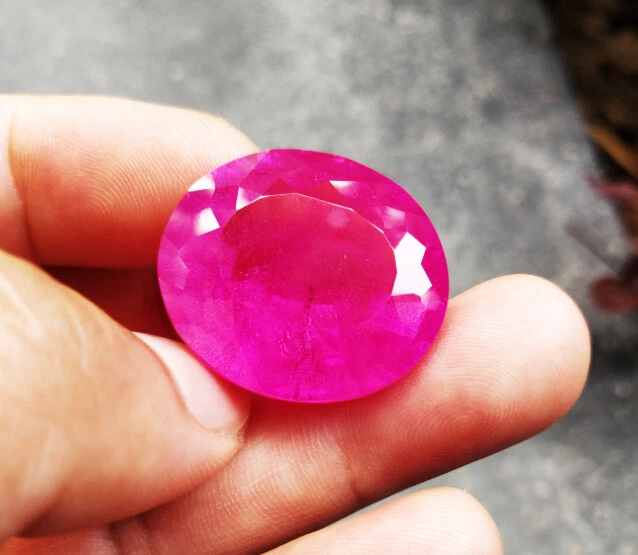65cts. 26.5x23.5 mm. OVAL PINK RUBY RARE GEMS BIG Like REAL Gem Stone - Image 4 of 4