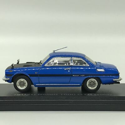 Mini Car Isuzu Bellett 1600 GTR 1969 Blue 1/43 Scale Box Display
