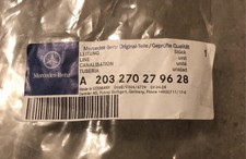 NEU Mercedes C 32 AMG Getriebe Ölrohr Leitung A2032702796 28 OEM Original W203