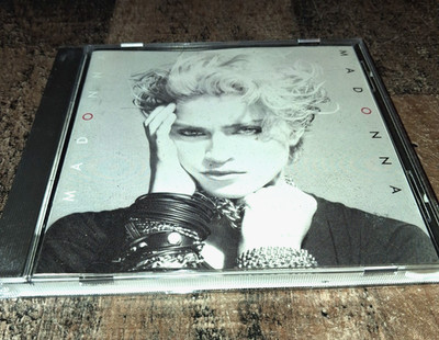 Madonna - Madonna CD - Debut Album (1983) Warner Brothers Nice Read