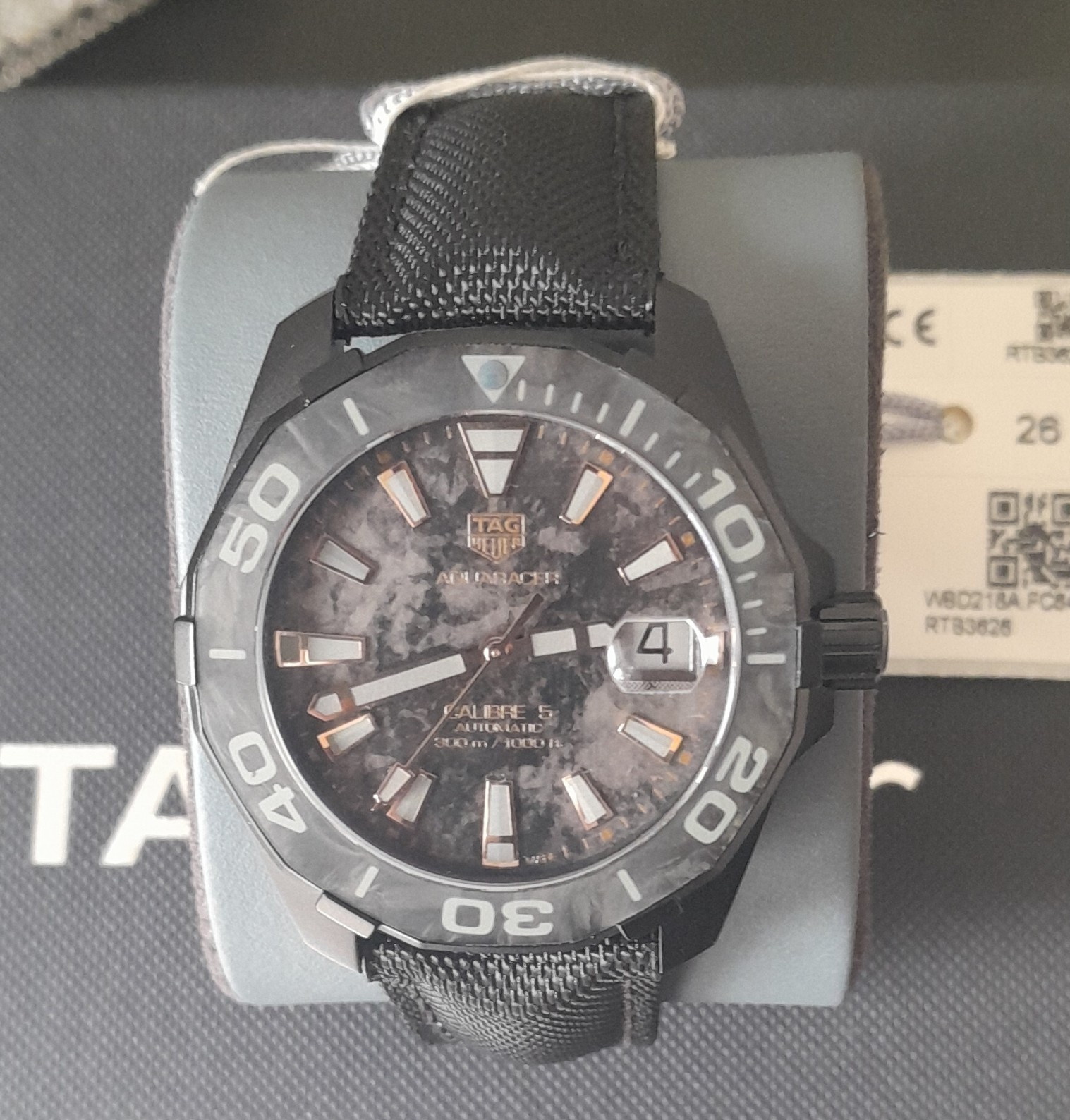 TAG Heuer Aquaracer WBD218A.FC8445 Auto 41mm 300m Titanium Date Box Papers