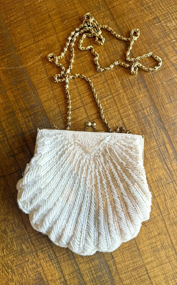 Vintage Beaded Shell Clam Shaped Clutch Purse White Gold Satin Lining - Image 4 of 4