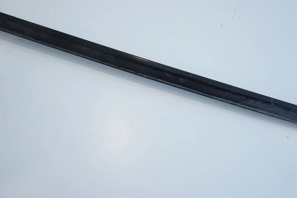 Acura Integra 1990-1993 4 puertas moldura parabrisas lateral pasajero OEM Foto 3 de 4