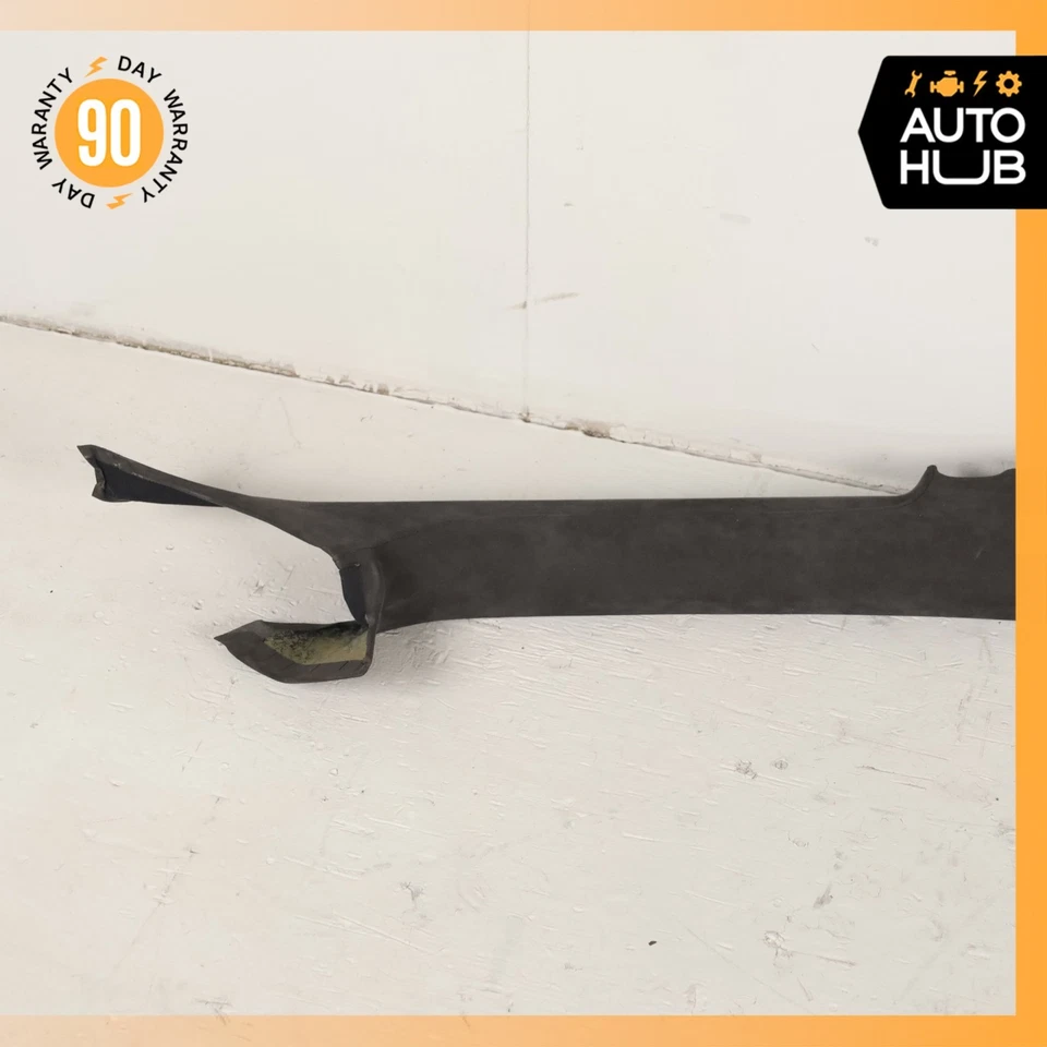 Aston Martin V8 Vantage cupé borde interior delantero derecho gamuza pilar OEM Foto 3 de 4