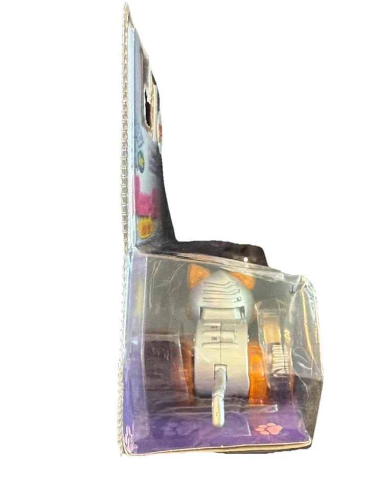 Hasbro Tiger Electronics Robo-Chi Mini Mascotas: Juguete de Cuerda Maullido-Chi 59740 NUEVO EN PAQUETE Foto 4 de 4