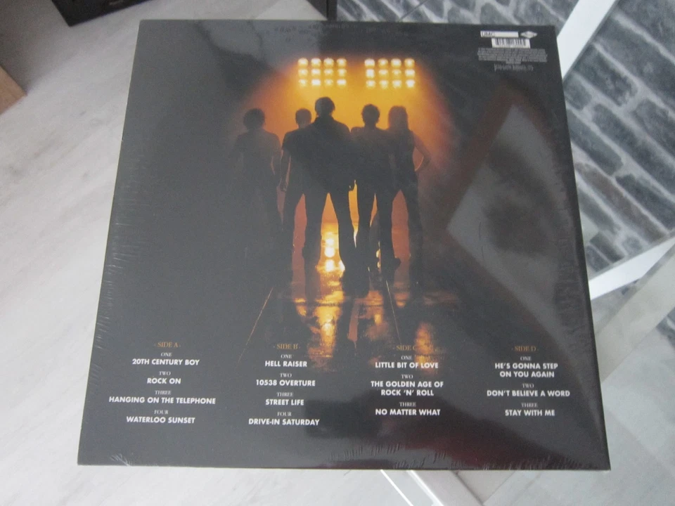 Double Vinyles 33T LP Def Leppard - yeah!. 2021. - Photo 2/2