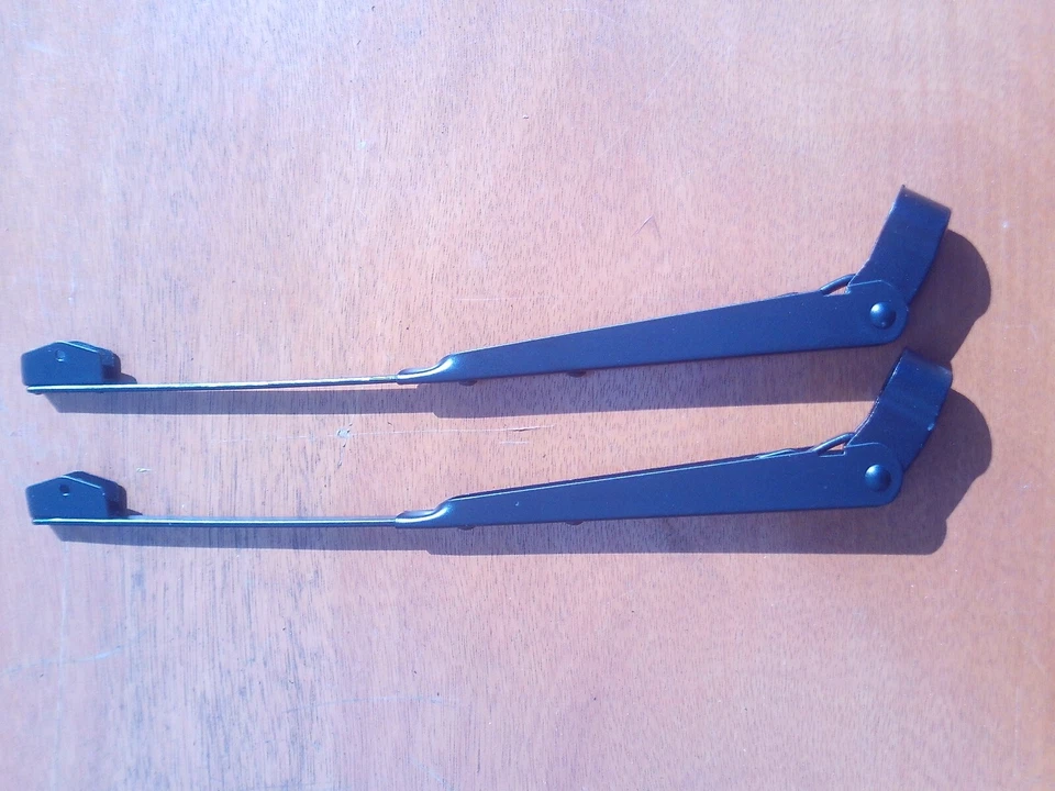 HUMVEE UPDATED WINDSHIELD WIPER ARM KIT WITH J HOOK WIPER BLADES - Image 3 of 4