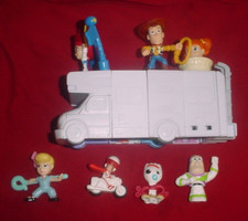 MCDONALDS HAPPY MEAL TOYS TOY STORY 4 RV WOODY BUZZ FORKY