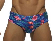 Bright Floral Print Men's Swim Briefs. Size X-Large 36"