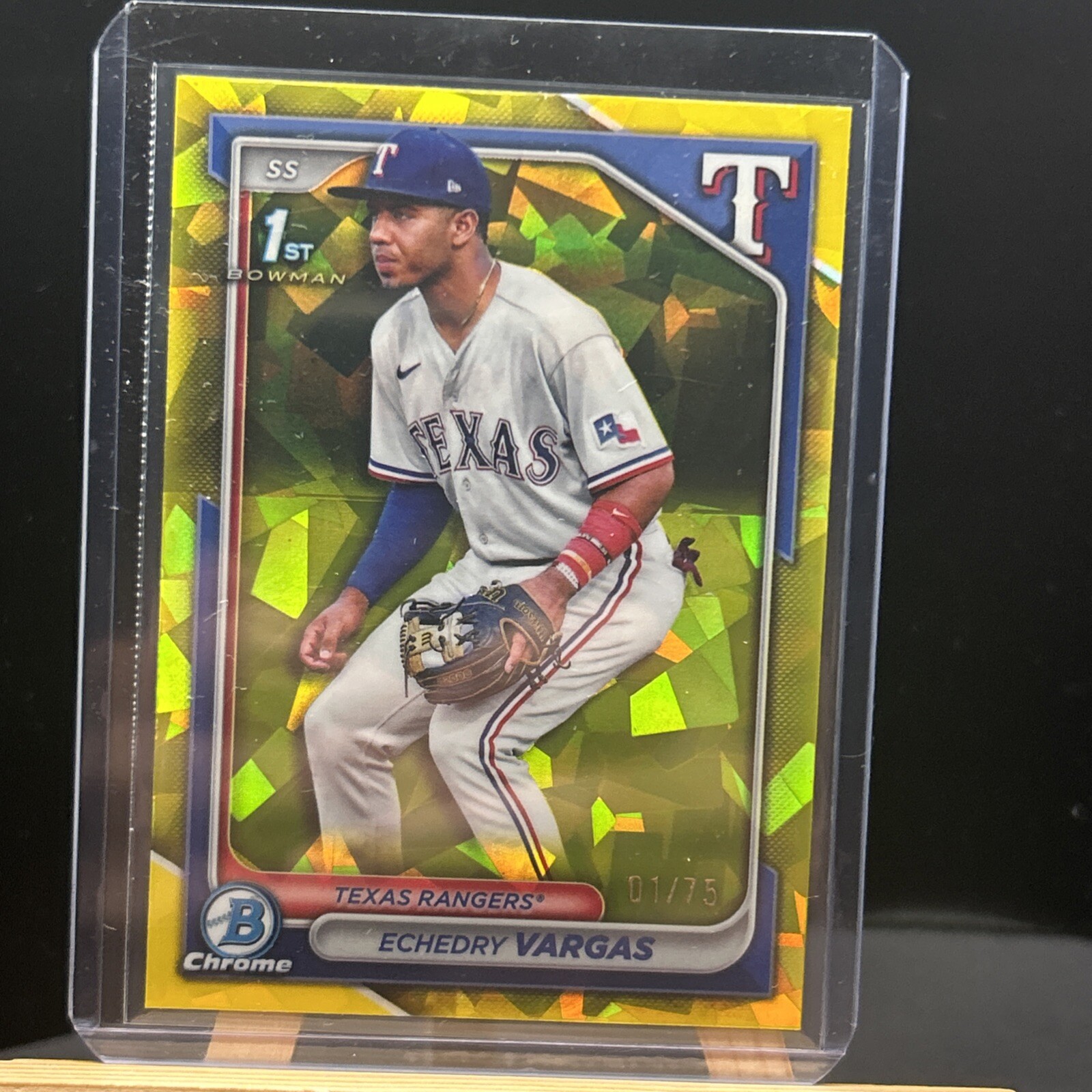 Echedry Vargas 2024 Bowman Chrome Sapphire 1st Yellow 01/75 Rangers 1st on print