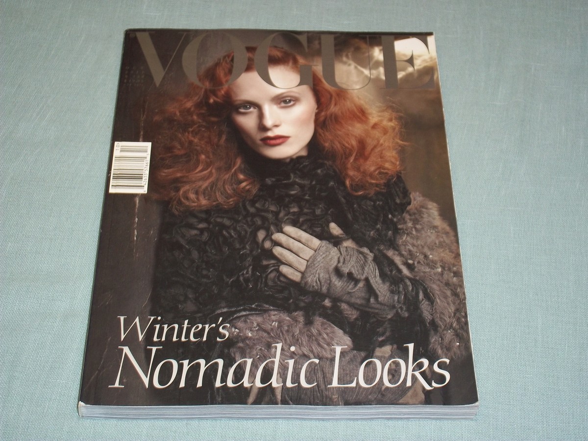 VOGUE ITALIA 2011 ファッション雑誌