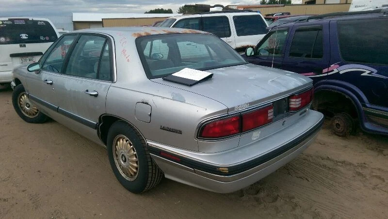 (LOCAL PICKUP ONLY) Front Bumper Fits 92-96 LESABRE 842788 Foto 4 de 4