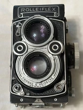 Vintage Rolleiflex TLR CAMERA ZEISS PLANAR 75 MM F3.5