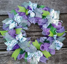 Handmade Seasonal Deco Mesh/Ribbon Wreath Summer Floral Lilac White Green 20"