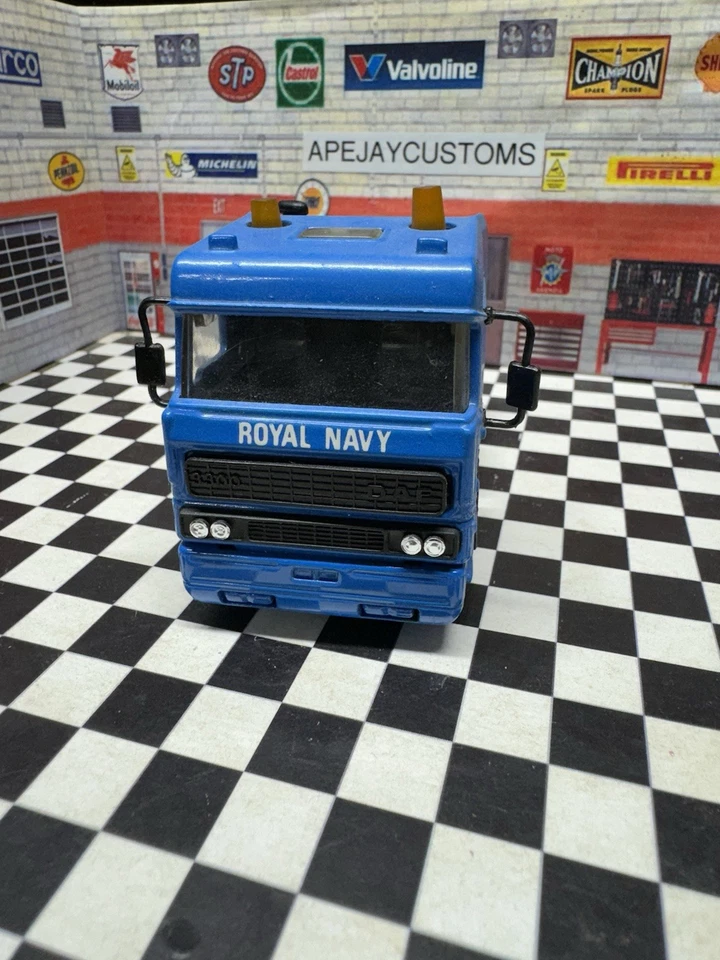 Matchbox Super Kings K-126 DAF Helicopter Transporter 1986 Made in Macau. - Image 3 of 4