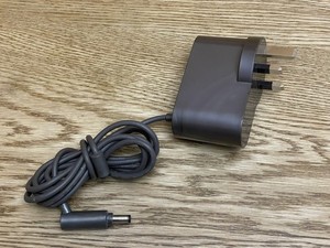 Dyson 205720-01 V6 DC62 DC59 26,10V 780mA Handstaubsauger Akku Ladegerät