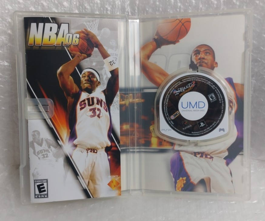 NBA Live 06 (Sony PSP, 2005) Complete in Box CIB Tested Dwyane