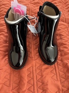 NWT Lil Girls Black Patent Leather Boots 10 Children’s Place