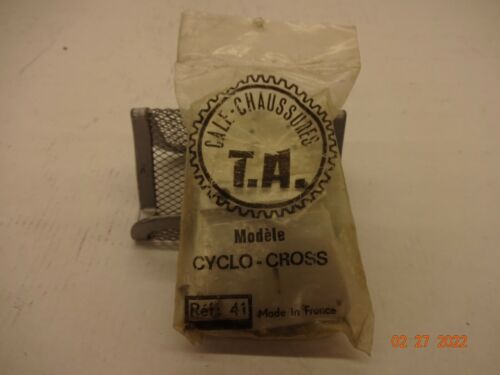 NOS SPECIALITES T. A. ref: 41 cyclo-cross BICYCLE SHOE CLEATS FOR COLNAGO GIOS  - Picture 1 of 4