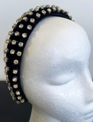 H031 - Soft Black Headband with large Diamantes