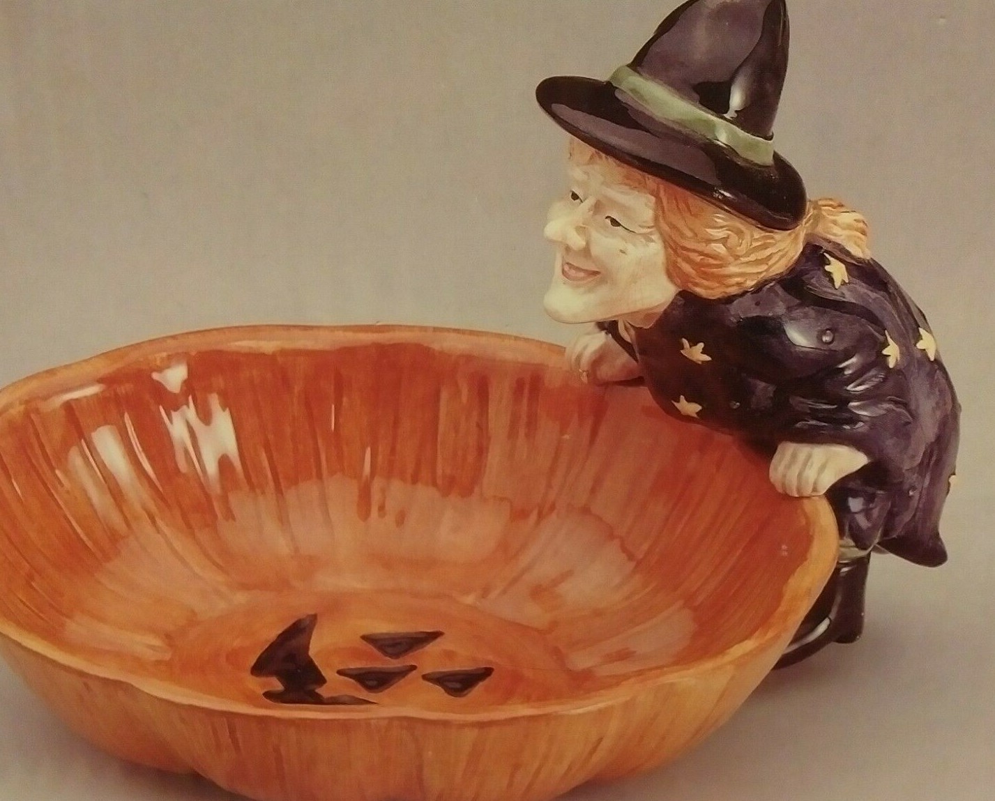 NIB 1998 Ceramic Halloween Witch Candy Dish Debbie Mumm Sakura Jack O
