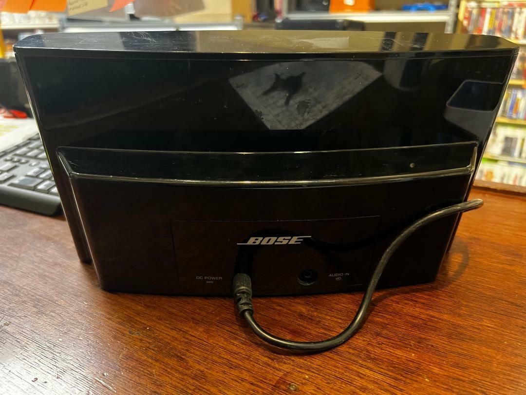 Bose SoundDock Series II Digital Music Speaker System for iPod