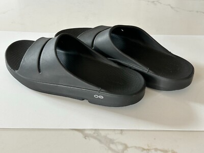 Oofos Ooahh Slide Sandals Men display picture 1