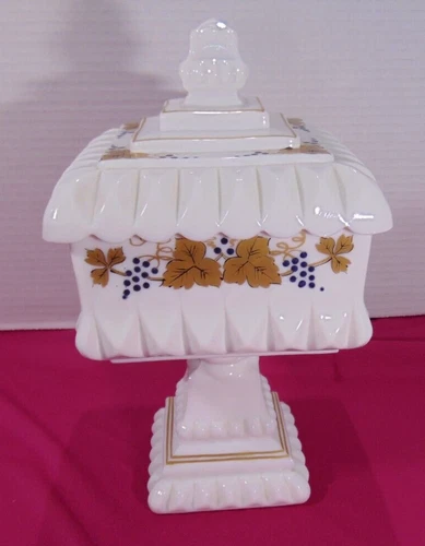 VTG Westmoreland Milk Glass 1950s 60sCovered Wedding Box Blue Grape Gold Compote