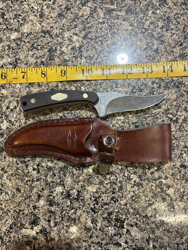 Schrade Sharpfinger Blade Knife - 1520T
