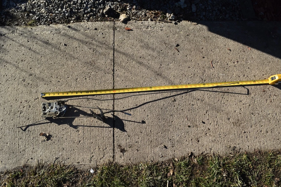 Ford Mustang 1979 1993 mecanismo de cierre montaje mango pasajero derecho 83 84 85 Foto 2 de 4