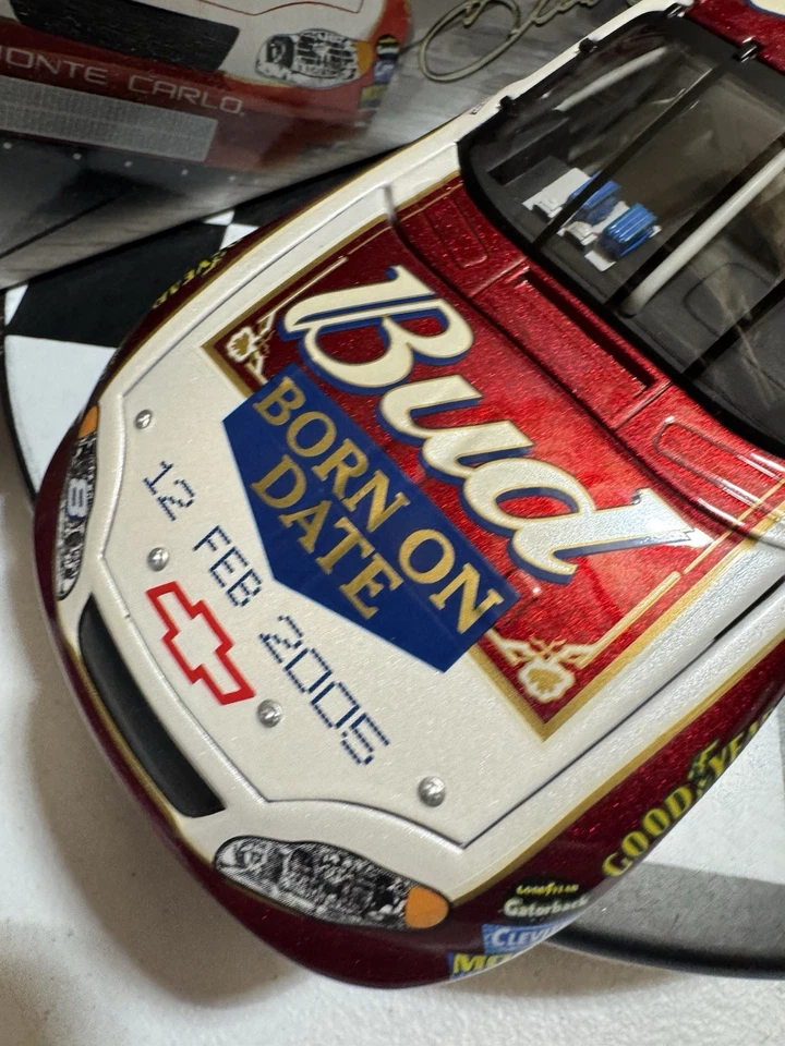 Dale Earnhardt Jr 8 Budweiser Bud Shootout Born On Date 2005 1/24 CWB Diecast Foto 3 de 4