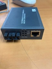 10/100Base-TX to 100Base-FX Media Converter USED