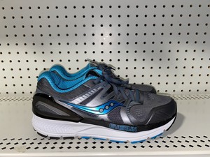 saucony redeemer iso womens