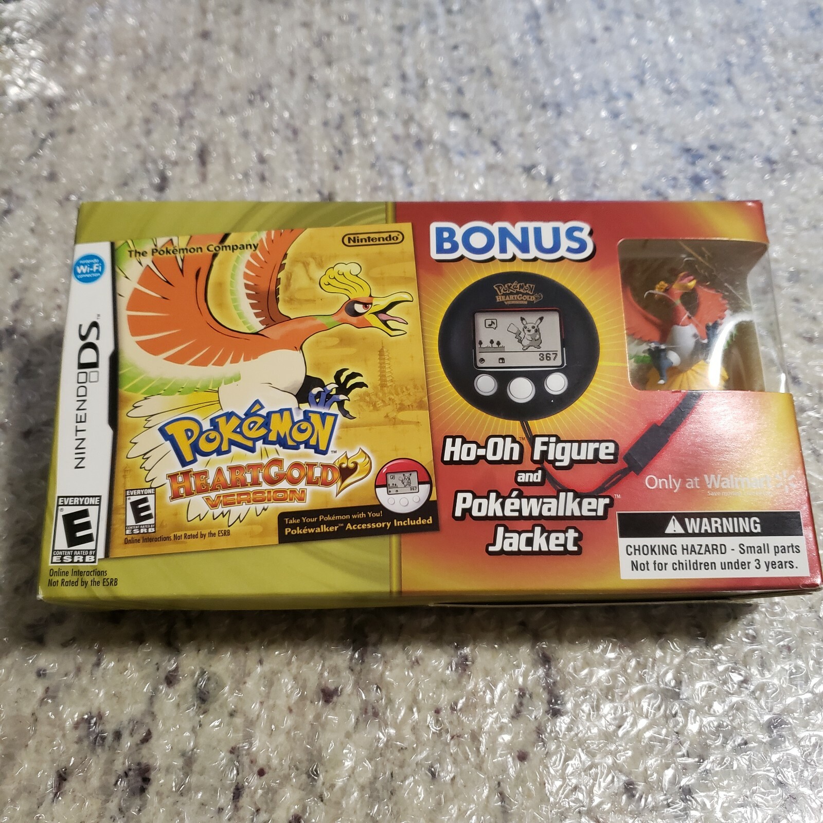 Nintendo Pokemon HeartGold w/ Bonus Figure and Walmart Exclusive