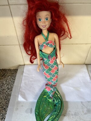 Vintage 1992 Arielle kleine Meerjungfrau Disney singende Puppe von Tyco