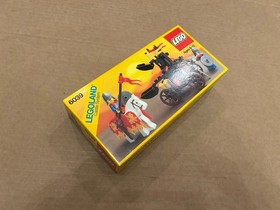 LEGO Castle: Twin-Arm Launcher (6039)- Brand New In Factory Sealed Box