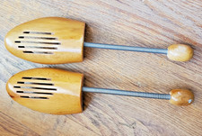 VTG Wooden Shoe Shapers/Stretchers Mens Size Medium 8 - 9/12